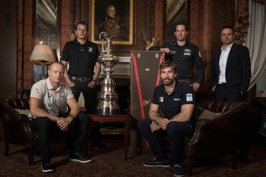 The Americas Cup 2017 - 2021 framework agreement press conference. Sir Ben Ainslie skipper of LandRover BAR, Franck Cammas skipper of Groupama Team France, Dean Barker skipper of SoftBank Team Japan, Iain Percy skipper of Artemis Racing and Jimmy Spithill skipper of Oracle Team USA. Shown here with the Americas Cup in London prior to the framework announcement.
Photo by Lloyd Images/ACEA
